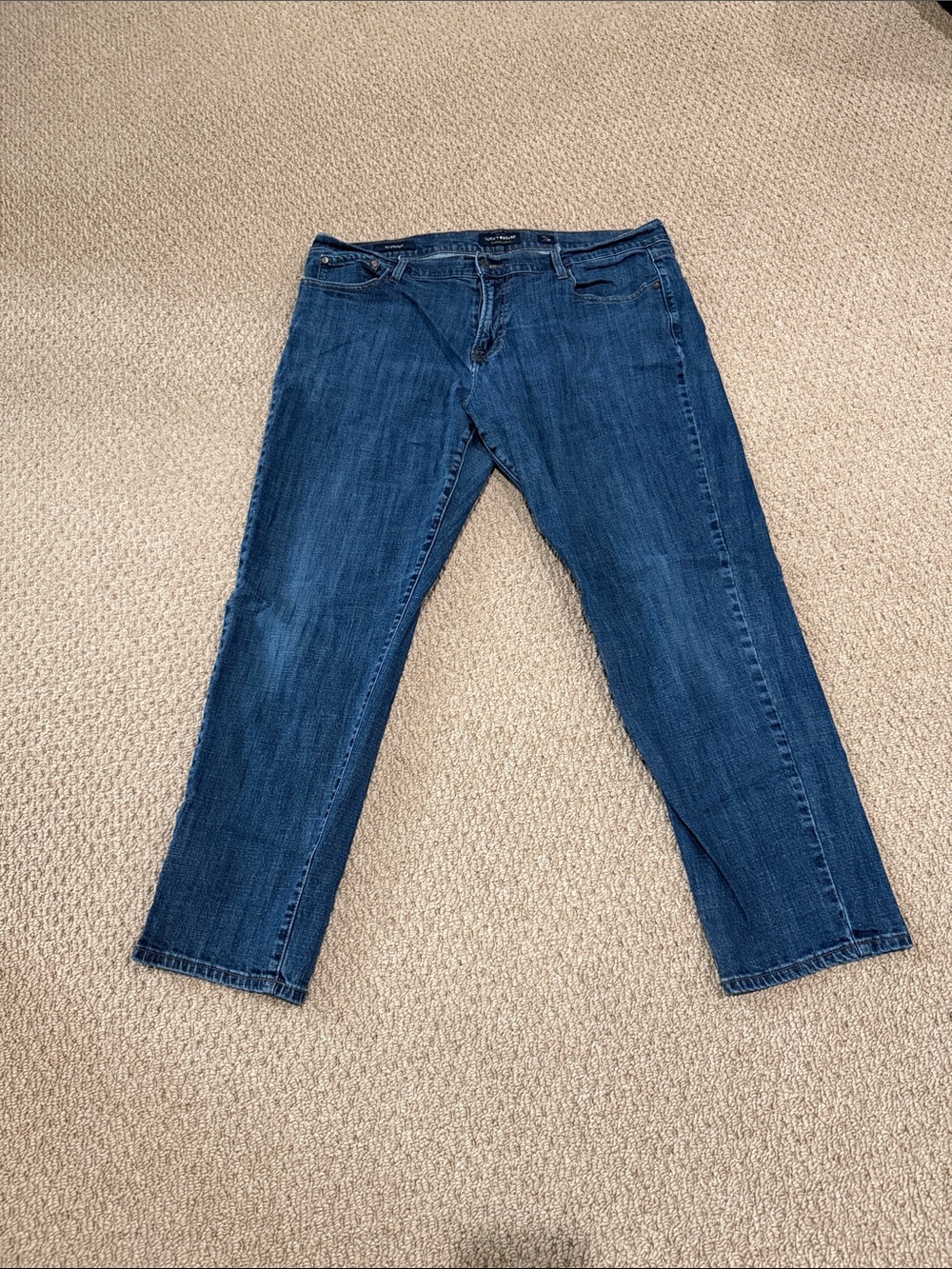 Lucky Brand Straight Leg Dark Blue Jeans